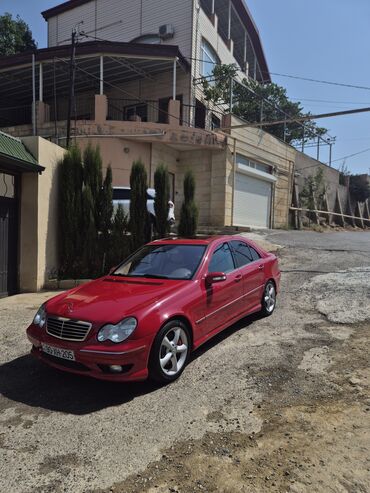 w202 qapi uzluyu: Mercedes-Benz C-Class: 1.8 l | 2005 il Sedan