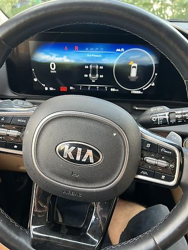 детский сиденье для машины: Kia Carnival: 2021 г., 2.2 л, Автомат, Дизель, Минивэн — 1