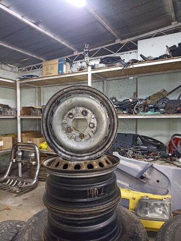 Другие автозапчасти: Продается запчасти на спринтер cdi, tdi
Адрес ул.Профсоюзная 76/1 — 6