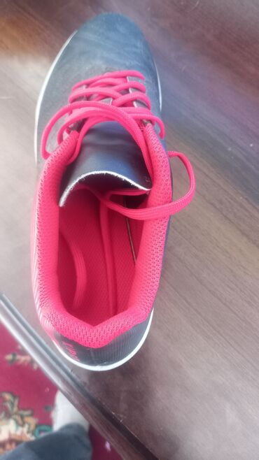 Бутсы: Срочно продаю оригинальные бутцы сороконожки, фирмы Kipsta (Кипста) в — 3