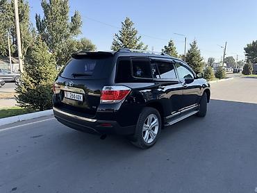 тайота ландгрузер: Toyota Highlander: 2011 г., 3.5 л, Автомат, Бензин, Внедорожник — 3