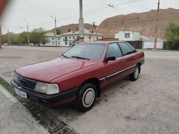 авто обогреватели: Audi 100: 1987 г., 1.8 л, Механика, Бензин, Седан