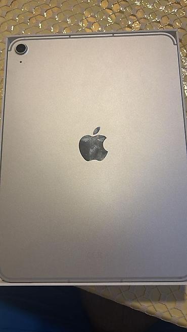 planşet ikinci əl: Apple iPad planşet - Rəng: gümüşü/alüminium gövdə - Arxa kamera: tək — 1