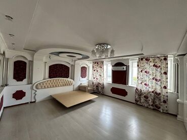 Продажа квартир: 5 и более комнат, 200 м², Индивидуалка, 3 этаж, Дизайнерский ремонт