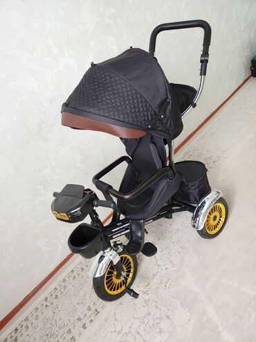 ходунок для малышей: Детский трехколесный велосипед-коляска (trike) с родительской ручкой