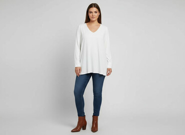 elegancka bluzka damska plus size: Boohoo, Жіноча блуза, розмір XL на lalafo.pl elegancka bluzka damska plus size: Boohoo, Жіноча блуза, розмір XL