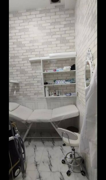 Digər kommersiya daşınmaz əmlakı: Sadıqcan küçəsi 11 nömrəli avtobusun son dayanacağında obyekt icarəyə — 6