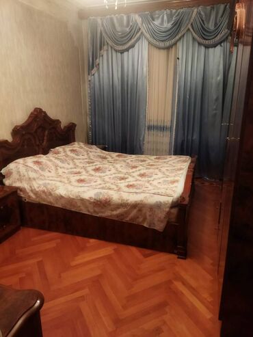 Köhnə tikili: Bakı, Bakıxanov qəs., 3 otaqlı, Köhnə tikili, 90 kv. m -da lalafo.az — 4 Köhnə tikili: Bakı, Bakıxanov qəs., 3 otaqlı, Köhnə tikili, 90 kv. m — 4