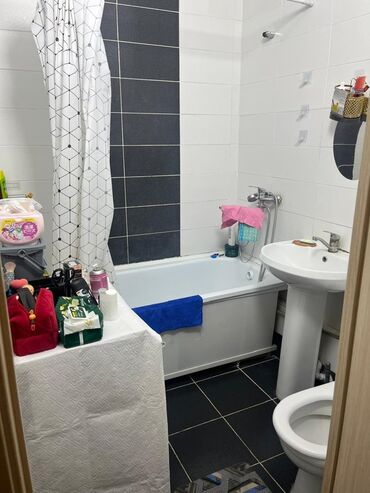 сдаю квартиру долгосрочную: 1 комната, С мебелью частично