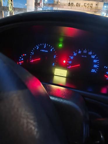 hyundai elantra 2019: Hyundai Elantra: 2 l | 2005 il Sedan — 7