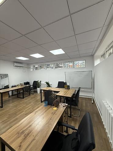 пром базу: Сдаю Офисный кабинет: 33 м², В жилом комплексе, С ремонтом — 5