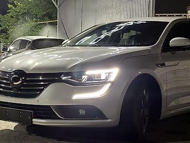 Другие детали кузова: Самсунг SM6 (седан, белый ) Самый максимальный комплектации: камера — 2