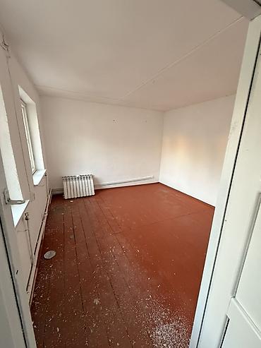 аренда жилой дом: 20 м², 6 комнат и более, Рабочий Городок, Студентам — 3