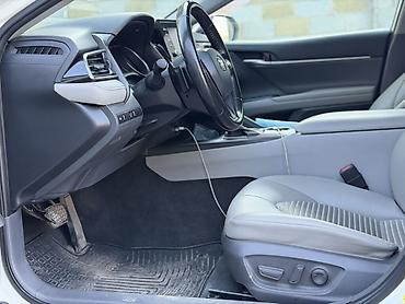 Toyota: Toyota Camry: 2020 г., 2.5 л, Автомат, Бензин, Седан — 8