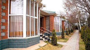 Иссык-Куль 2026: Коттедж, 8в ЦО Радуга West, Кош-Кол, Детская площадка, Парковка, стоянка, Охраняемая территория — 9