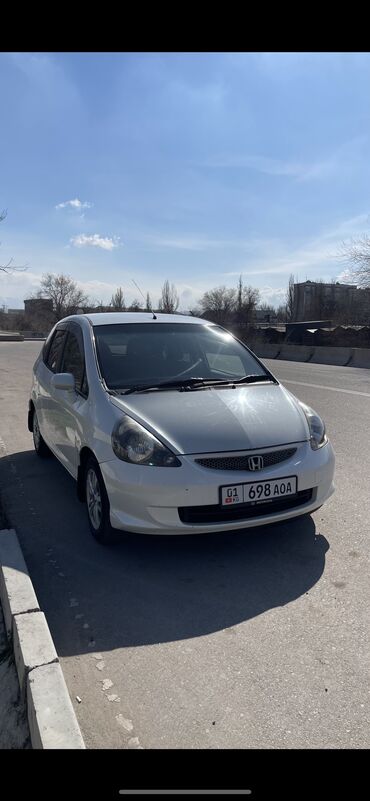 козырек фит: Honda Fit: 2002 г., 1.3 л, Вариатор, Бензин, Универсал