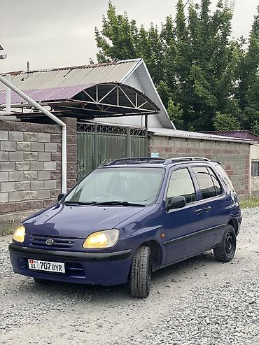 Toyota: Toyota Raum: 1998 г., 1.5 л, Автомат, Бензин, Универсал — 3