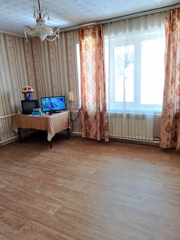 квартиры месячные: 4 комнаты, 68 м², Индивидуалка, 1 этаж