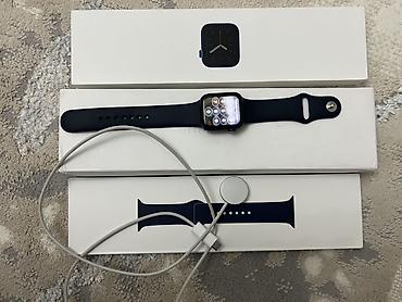 honor 500: Смарт-часы в стиле Apple Watch с тёмно-синим силиконовым ремешком — 4