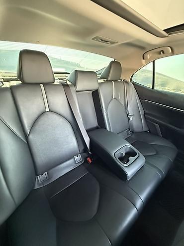 auto ru: Toyota Camry: 2021 г., 2.5 л, Автомат, Бензин, Седан — 8