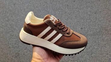 letnje ženske patike: Adidas, 41