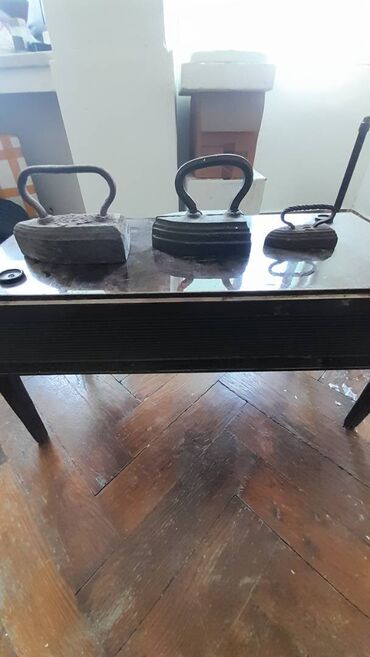 Digər restoran, kafe avadanlığı: Qədimi veşlər
Ancax razilaşma yolu ilə!