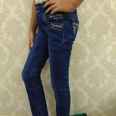 psp 3008 купить in Кыргызстан | PSP (SONY PLAYSTATION PORTABLE): Продаю джинсовую зимнюю брюку с начесомна девочку 6-7 лет