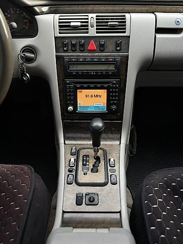 90: Mercedes-Benz E-Class: 2000 г., 3.2 л, Типтроник, Бензин, Седан — 6