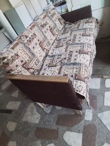 двухместный диван: Диван-кушетка, Б/у