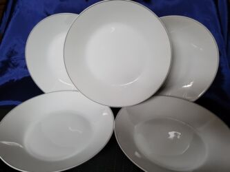 Ostali antikviteti: Tanjiri duboki Rosenthal 1957g+.Nemacka. Tanjiri duboki,nigde — 4