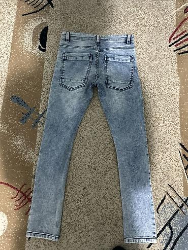 Джинсы: Набор джинсов (3 пары), синие/голубые оттенки, варёный/acid wash. 3 — 7