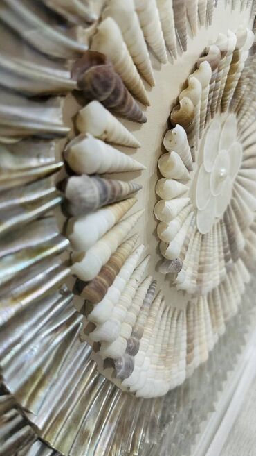 Картины: Продаются стильные современные картины. Шикарное исполнение, только — 5