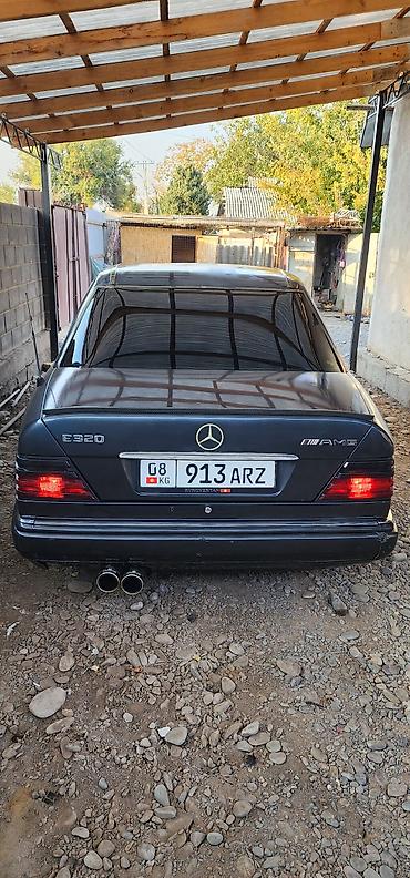 Mercedes-Benz E-Class: 1993 г., 3.2 л, Бензин, Седан lalafo.kg да — 2 Mercedes-Benz E-Class: 1993 г., 3.2 л, Бензин, Седан — 2