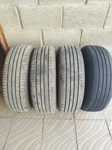 r16 20565: Продаю комплект шин размером 205/65 R16. Использовались один сезон