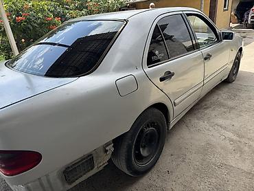 210: Мерс 210 2.2 дизель 1998год 604 матор — 1