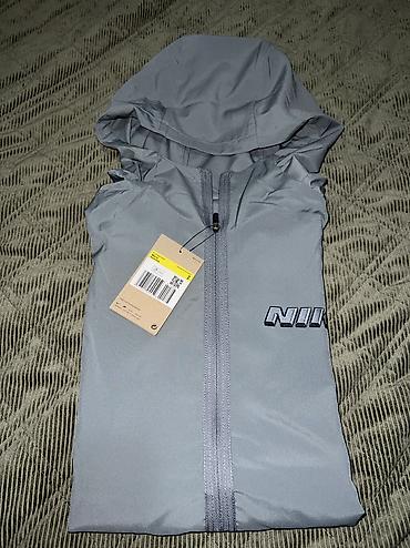 Šuškavci: NIKE Form GFX Windrunner Running Jacket - Smoke Grey vel. S NOVO FV — 8