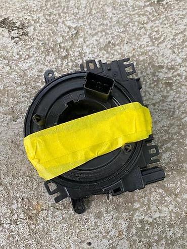 la linea slike: SPULNA VOLANA ZA VOLKSWAGEN PASSAT B8 - 5Q0953569A | Spulna volana — 2