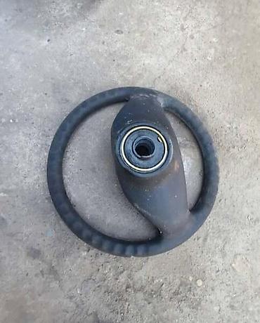 pezo 1: VOLAN ZA VOLKSWAGEN GOLF 2 | golf 2 volan na slikama je prljav od — 2