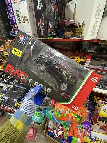 hot whels: Масштабная модель внедорожника R/C Off Road в масштабе 1:24 — 1