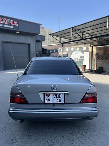 накидка на мерс: Mercedes-Benz E-Class: 1995 г., 2.2 л, Автомат, Бензин, Седан — 4