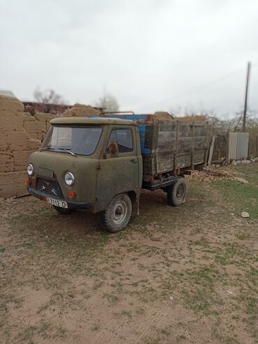 жип машине: УАЗ 469: 1988 г., 2.4 л, Механика, Бензин, Жол тандабас