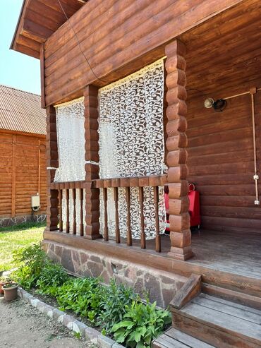 я ищу квартиру ош: Коттедж, СРУБЫ Кара-Ой (Долинка), Детская площадка, Парковка, стоянка, Охраняемая территория