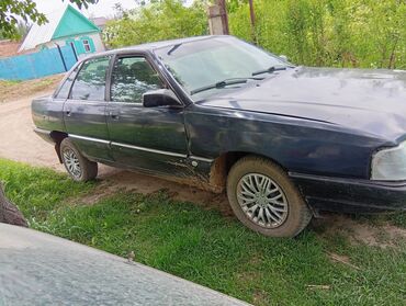 пассат b 5: Audi 100: 1990 г., 2 л, Механика, Бензин, Седан