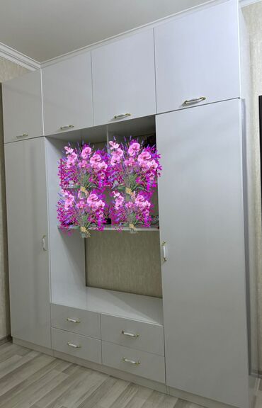 шкаф италия: Dolab 300₼ satilir . 1700₼ yigilib .Unvan Melissa park &Rumi