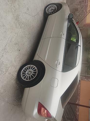 Toyota: Toyota Corolla: 2006 г., Механика, Бензин, Седан — 3