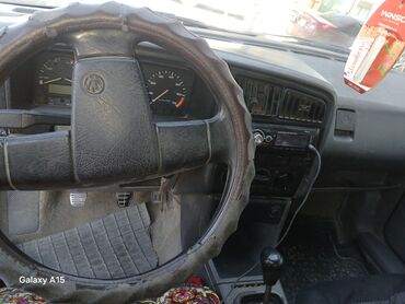 воск для машины: Volkswagen Passat: 1989 г., 1.8 л, Механика, Бензин, Седан
