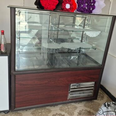 magaza ucun vitrin: Vitrin soyuducu 780₼ super veziyyətdə
Unvsn zabrat

0532 zeyno