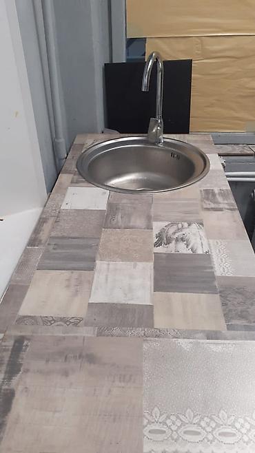 Другое оборудование для фастфудов: Оборудований для общепита Холодильник витрина 35000сомов Фритюр 7000 — 5