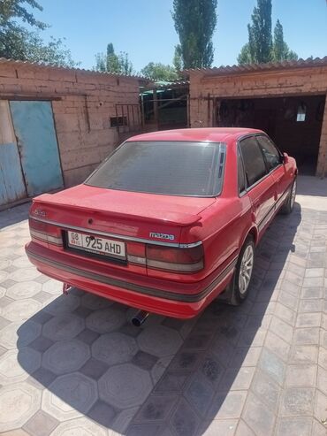 машина мерседес: Mazda 626: 1990 г., 2.2 л, Механика, Бензин, Седан