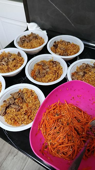 вареная кукуруза: Плов с говядиной + корейская морковь - Порционные блюда в одноразовых — 2